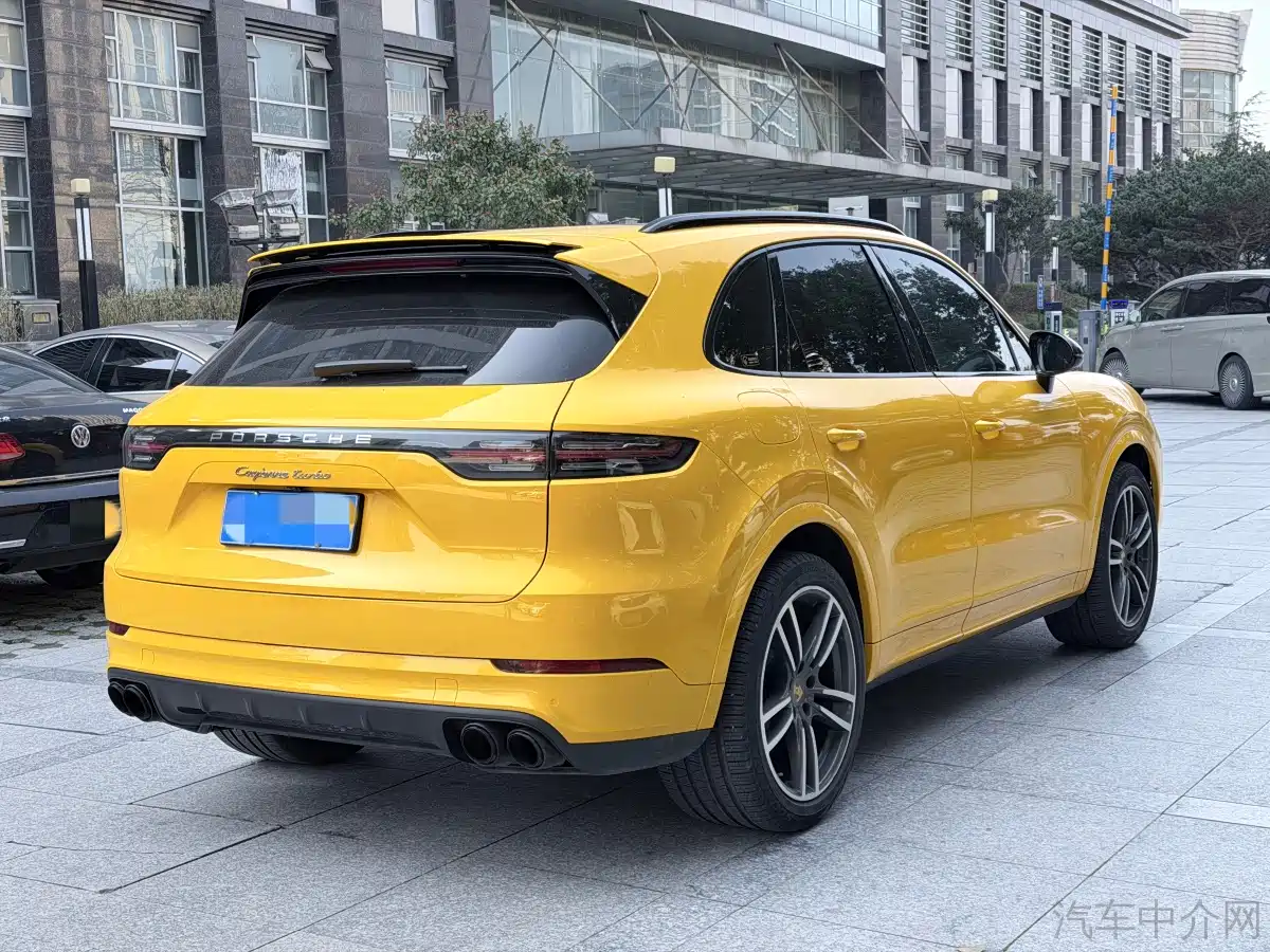 Фото 6 - Porsche Cayenne