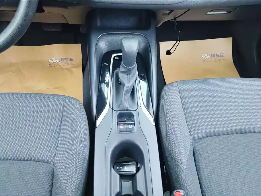 Toyota Levin 2019 Hybrid 1.8H E-CVT Luxury Edition China VI фото 16