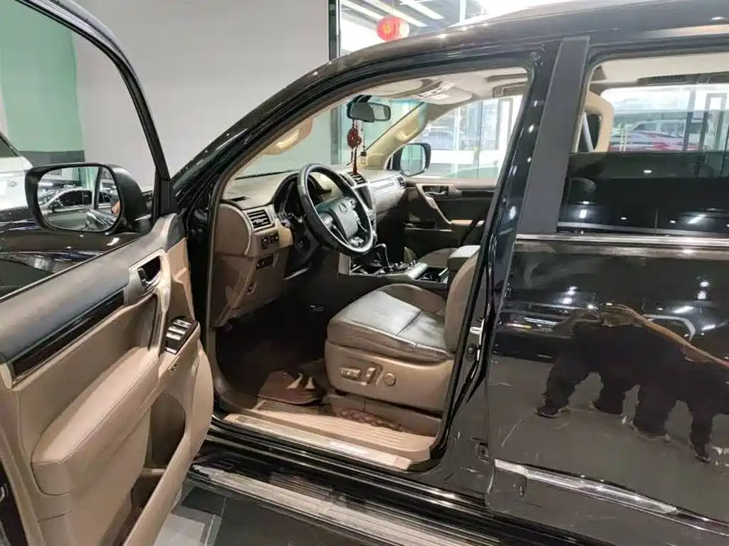 Lexus GX 2014 400 Luxury Edition фото 10