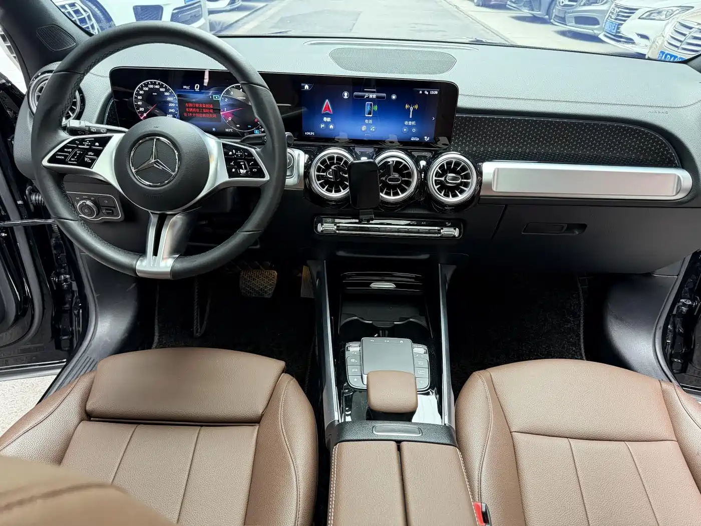 Mercedes-Benz GLB 2024 Facelift GLB 220 Dynamic фото 17