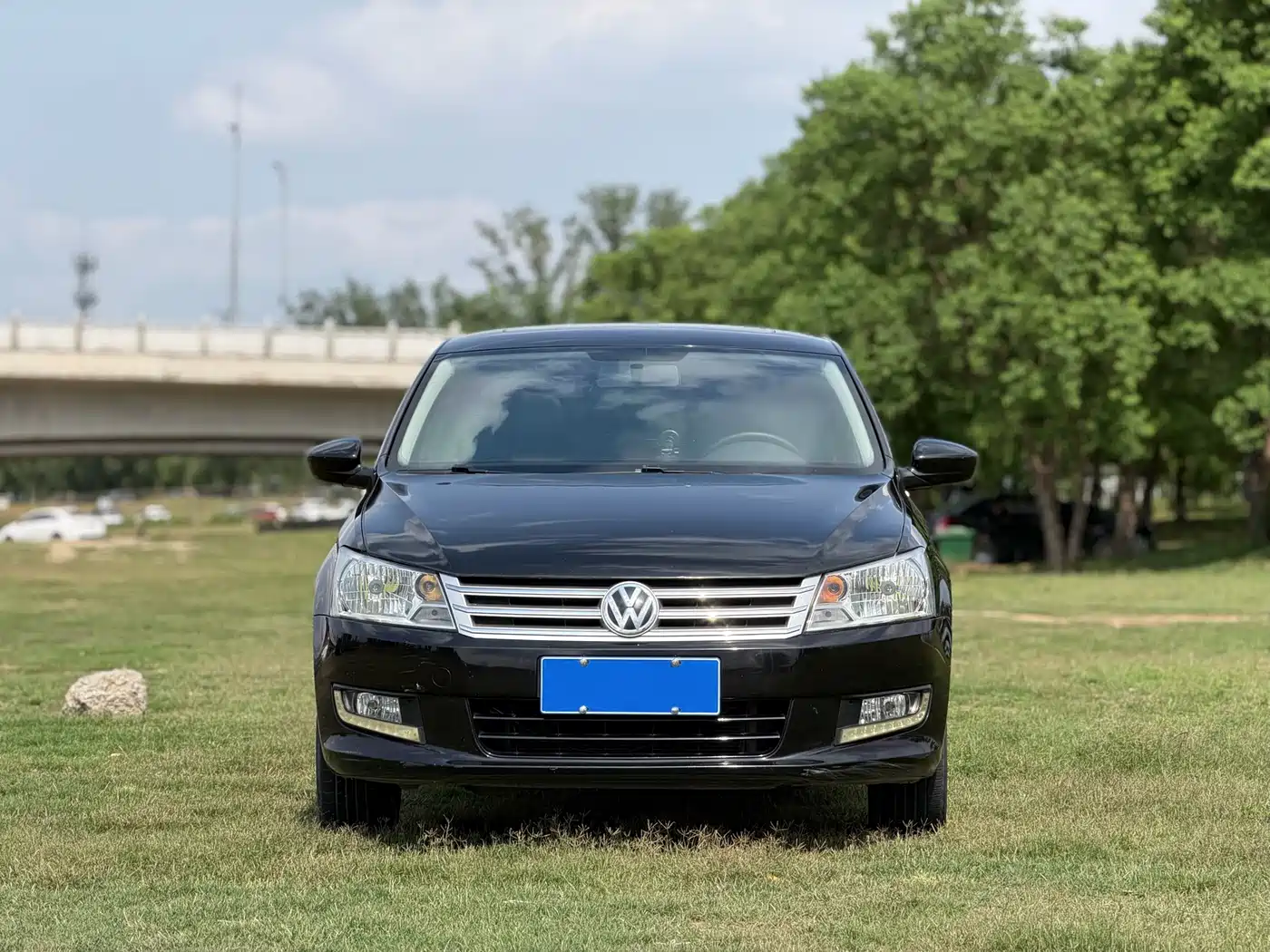 Volkswagen Santana 2016 1.6L Automatic Comfort Edition фото 2