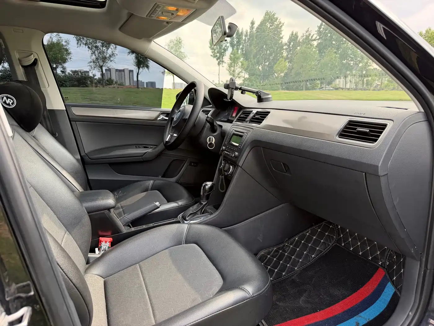 Volkswagen Santana 2016 1.6L Automatic Comfort Edition фото 23