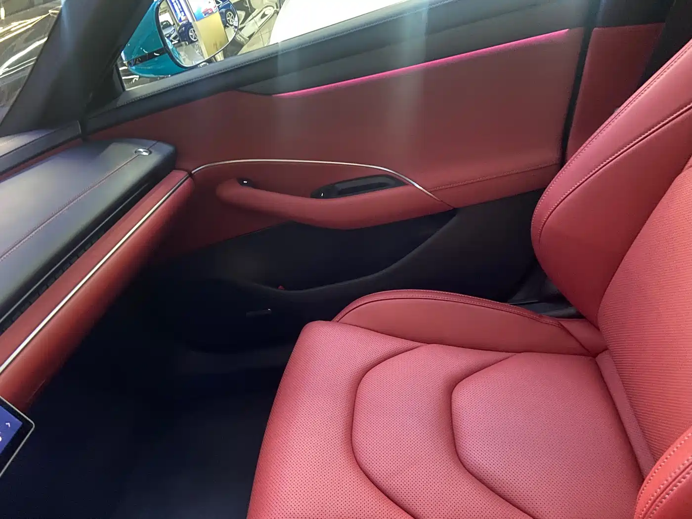 XIAOMI CAR XIAOMI SU7