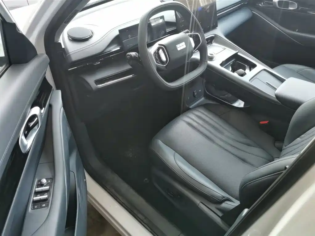 Geely Galaxy Galaxy E5 2026 530km Voyager Edition фото 16