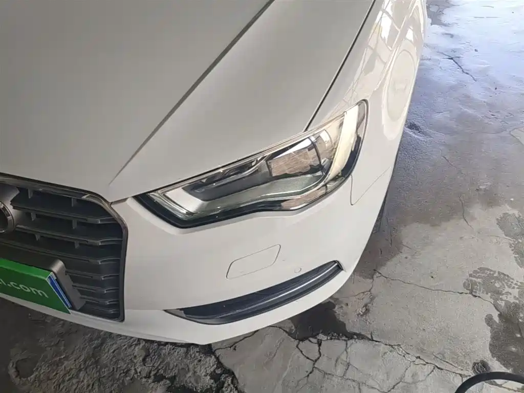 Audi A3 2014 Sportback 35 TFSI Automatic Fashion фото 24