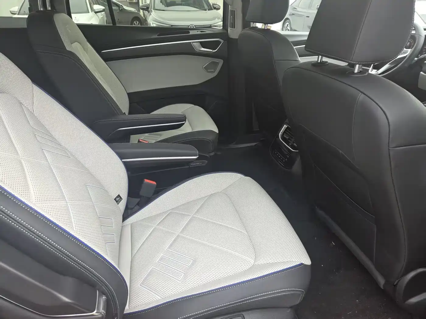 VOLKSWAGEN LANJING