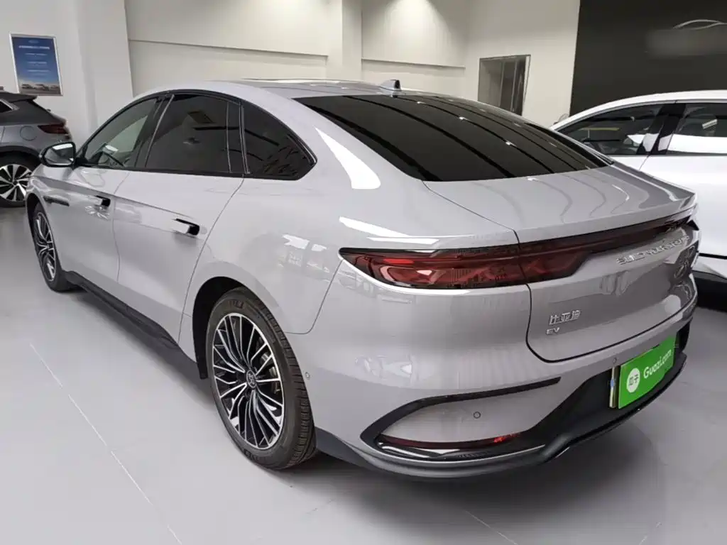 Photo 5 - BYD Han