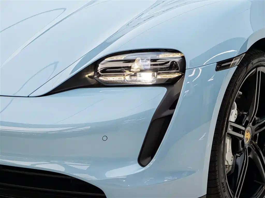 Porsche Taycan 2022 Facelift Taycan фото 8