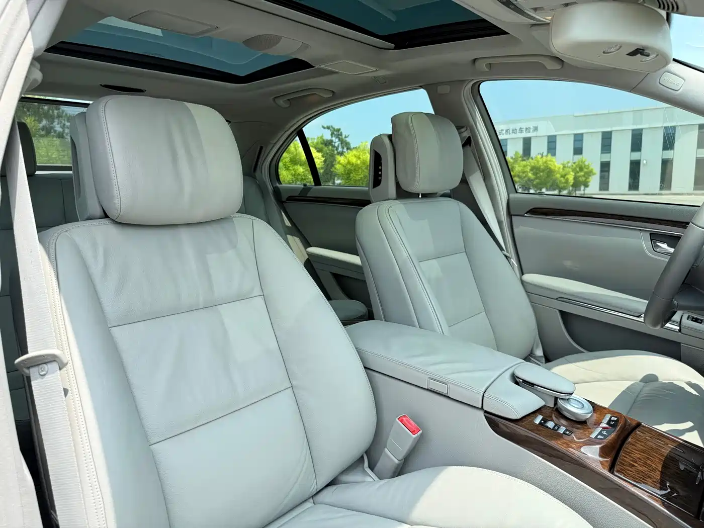 Mercedes-Benz S-Class 2010 S 300 L Business фото 41