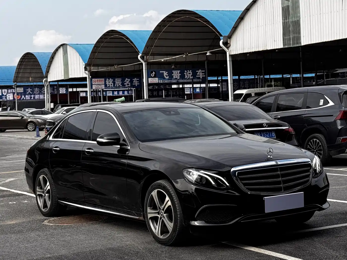 Mercedes-Benz E-Class 2016 E 200 L Sport Type фото 3