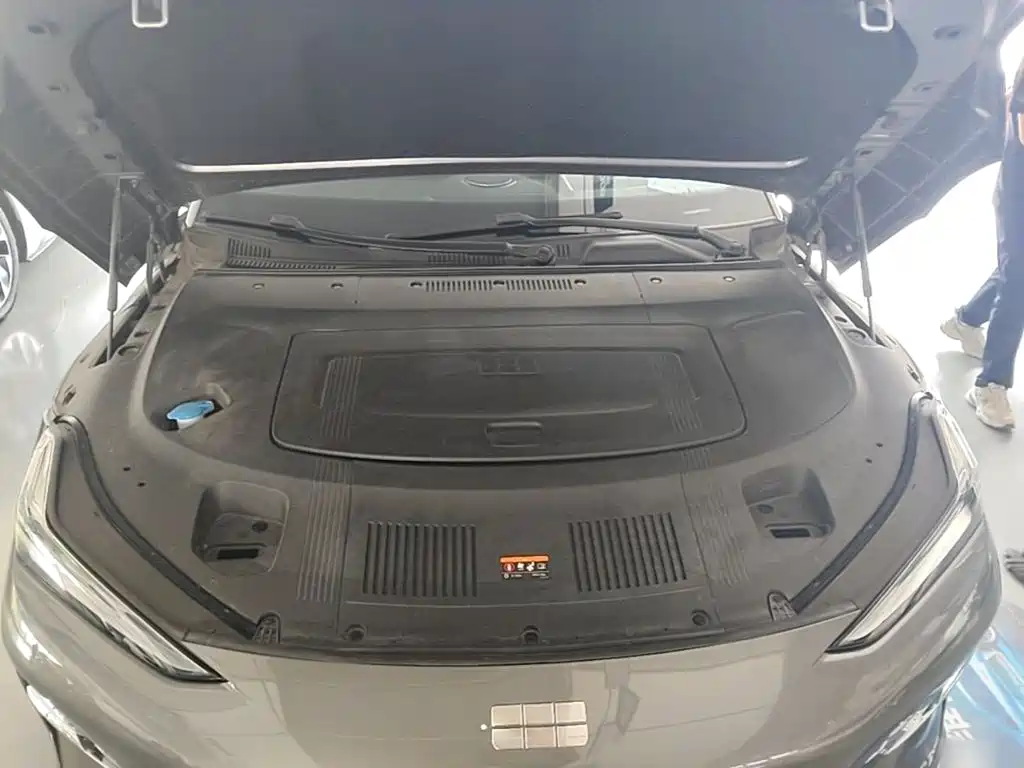 Geely Galaxy Galaxy E8 2024 2024 665km RWD Starship Voyager Edition