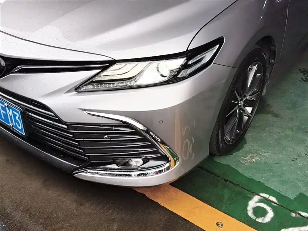 Toyota Camry 2021 2.5G Luxury Edition фото 23