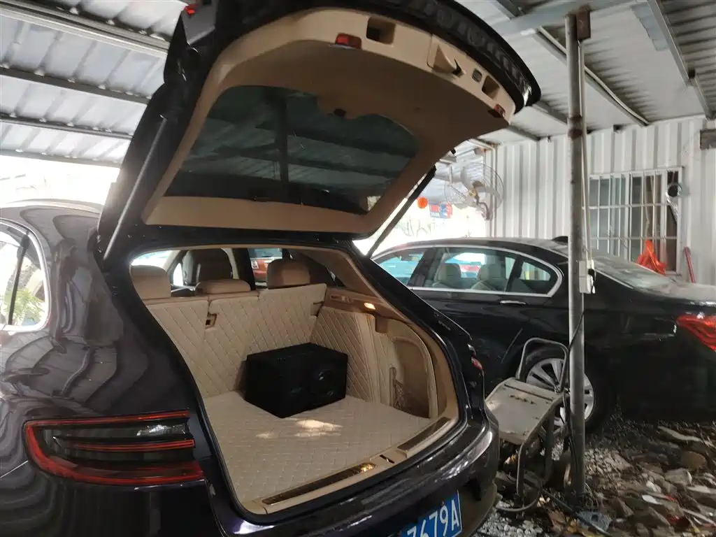 Porsche Macan 2014 Macan 2.0T фото 12