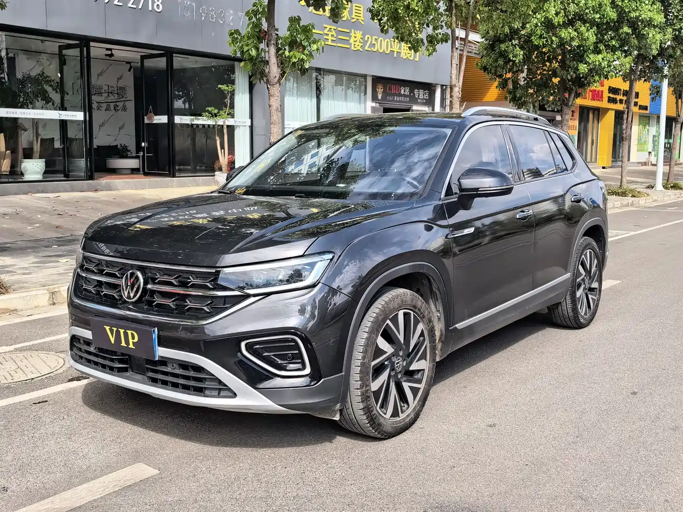 Volkswagen Tayron 2023 280TSI 2WD Luxury Plus Advanced Edition фото 3