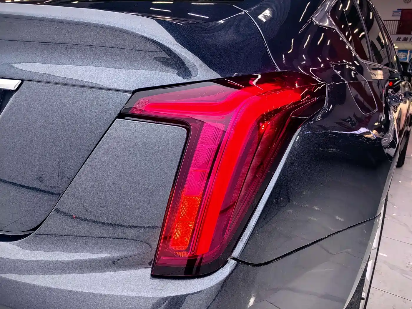 Cadillac CT5 2021 28T Technical фото 19