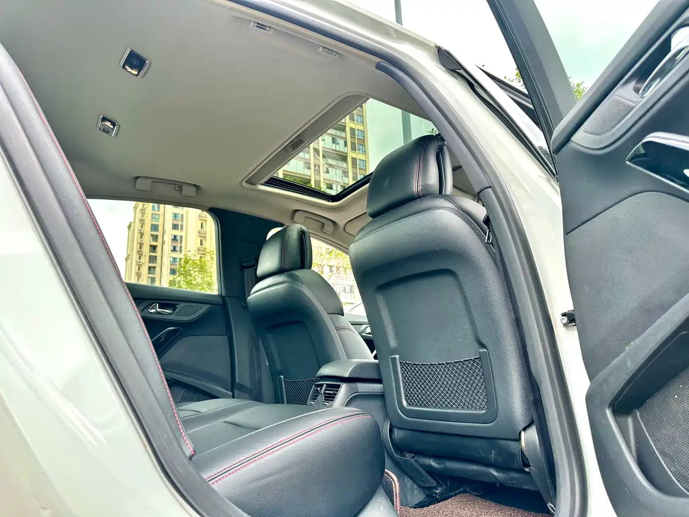 Peugeot 508 2013 2.0L 2nd Anniversary Auto Sunroof Classic Edition фото 26