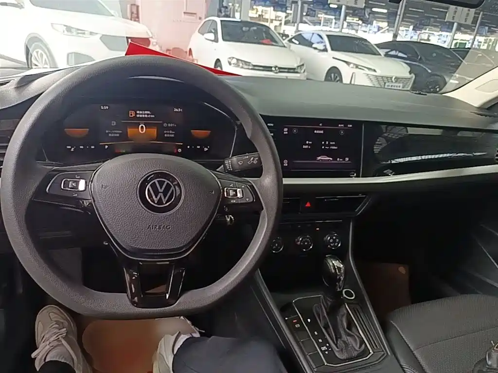 VOLKSWAGEN LAVIDA