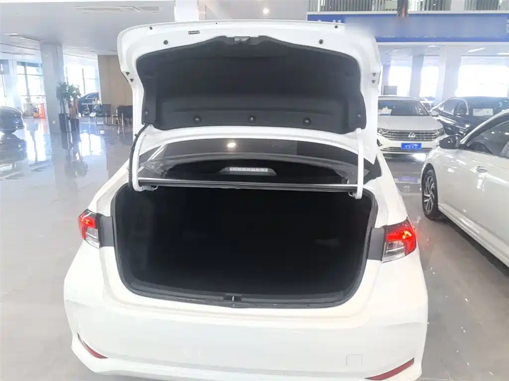 Toyota Corolla 2023 1.2T Elite Edition фото 19