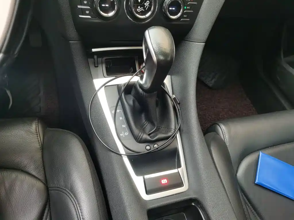 DS 5LS 2015 2014 1.6T Elegance THP160