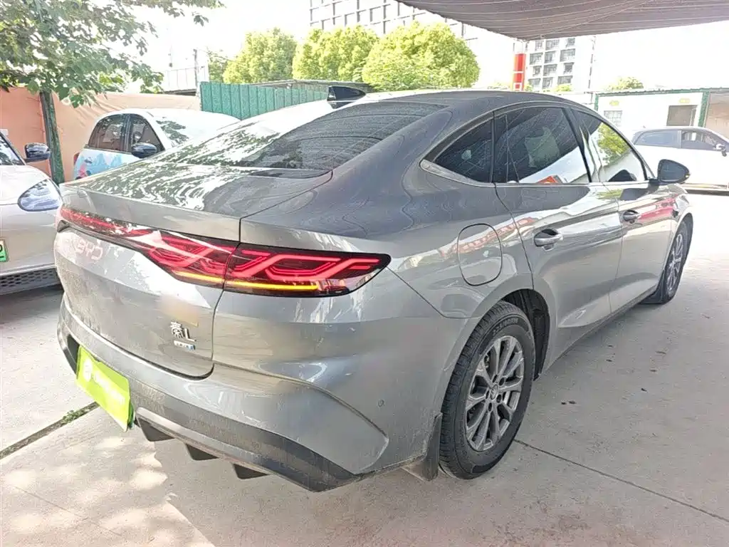BYD Qin L 2025 DM-i Smart Drive Edition 80KM Leading фото 7