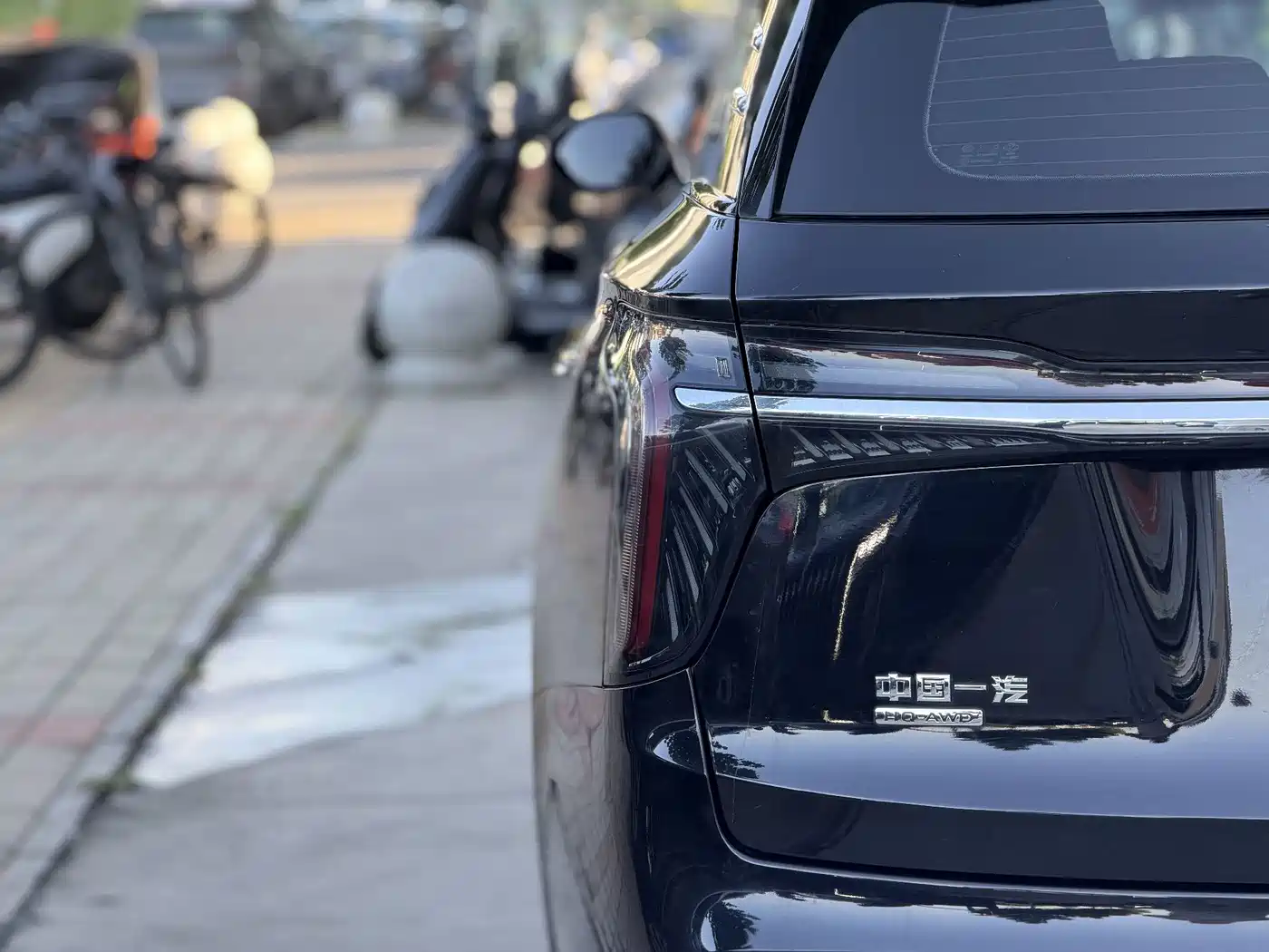 Hongqi HS7 PHEV 2024 2024 2.0T PHEV AWD Qichang Edition 7-seater
