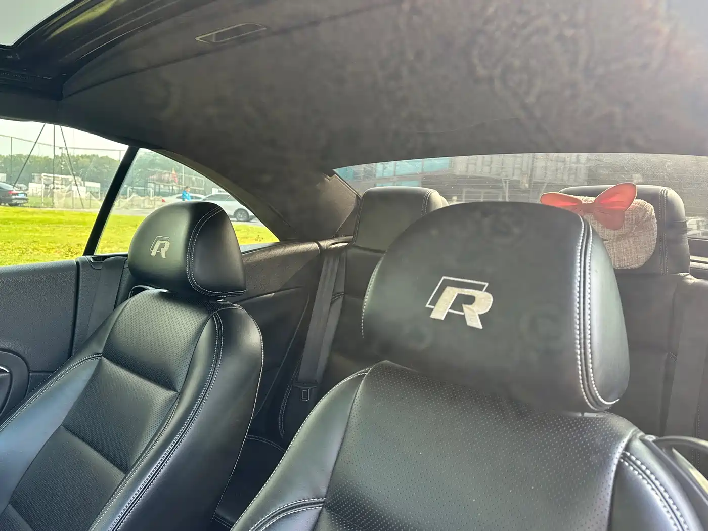 Volkswagen Eos 2011 Model 2.0TSI фото 17