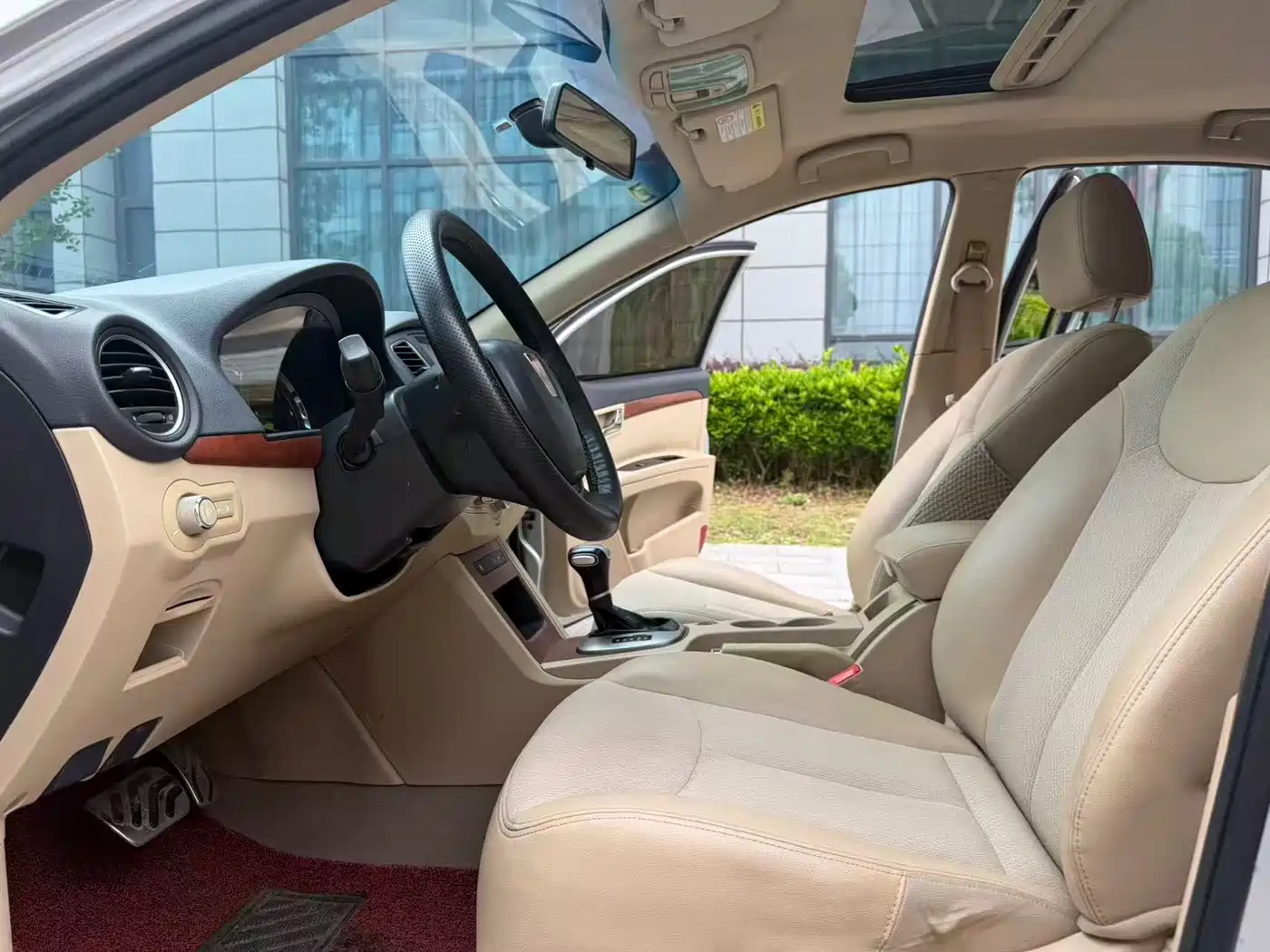 Roewe 350 2016 2014 1.5T Automatic Dynamic Edition