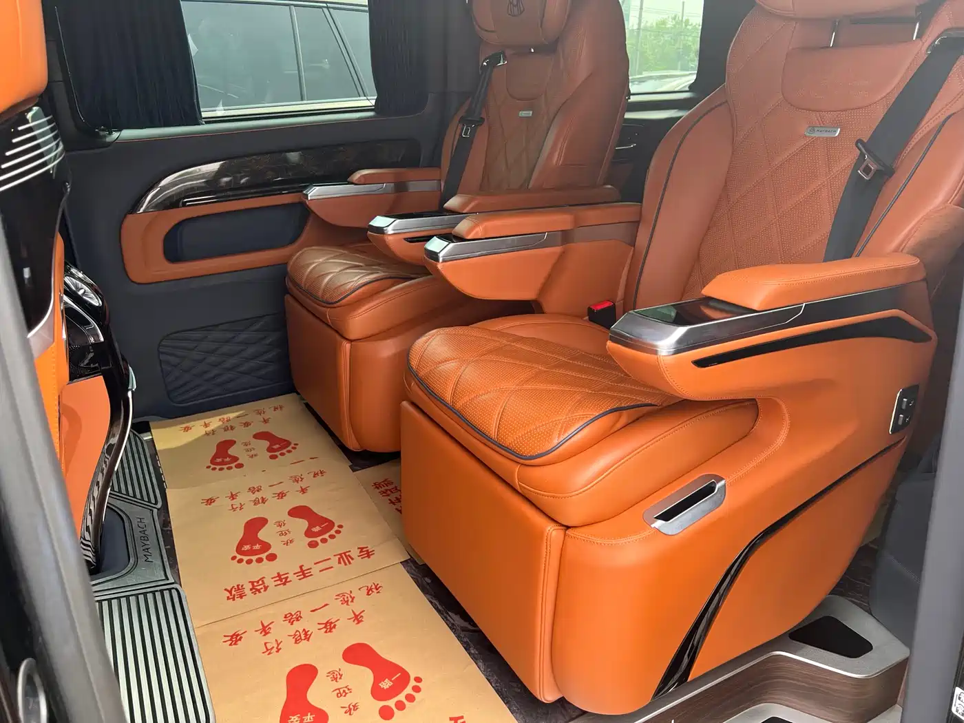 Mercedes-Benz Vito 2023 2.0T Business 7-Seater фото 15