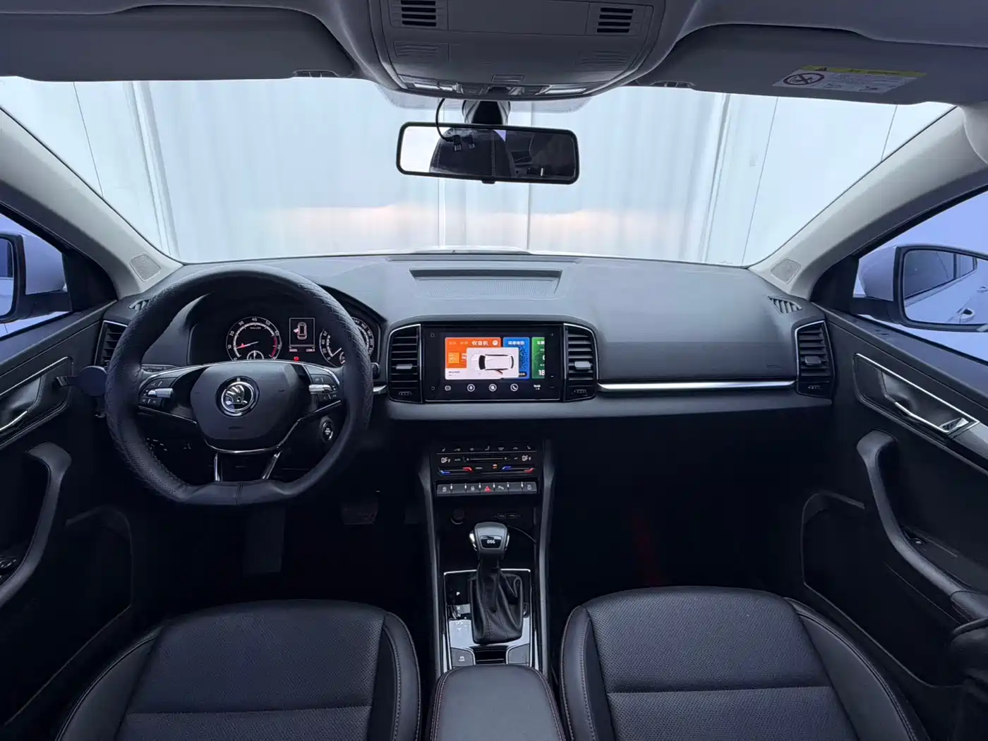 Škoda Karoq 2021 TSI280 Luxury Edition фото 15
