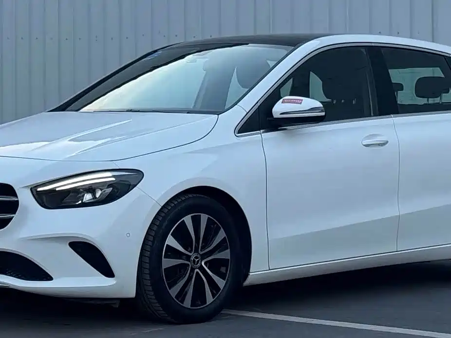 Mercedes-Benz B-Class 2022 B 180 Fashion фото 3