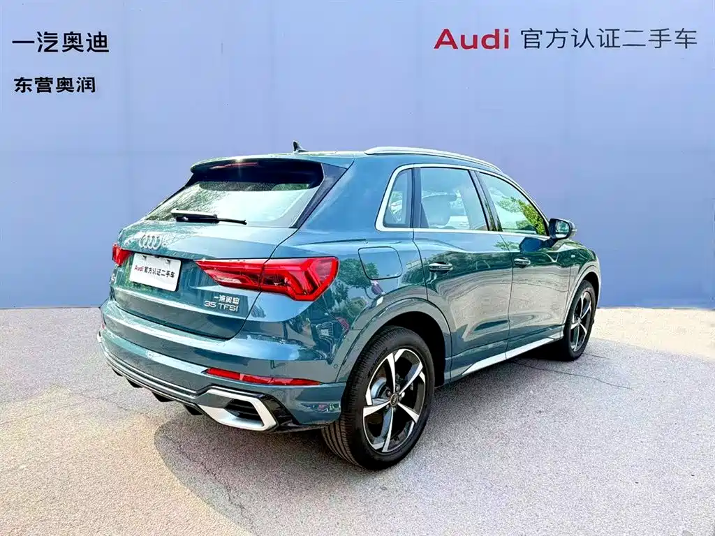 Audi Q3 2024 35 TFSI Fashion Sport фото 8
