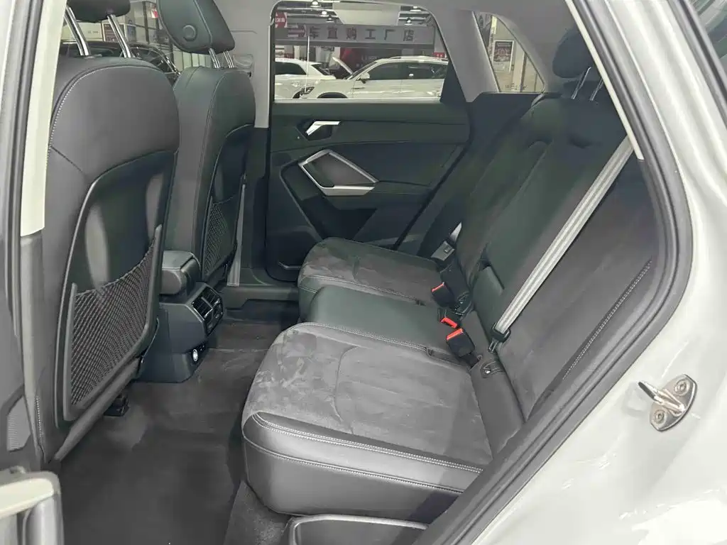 Audi Q3, миниатюра 14