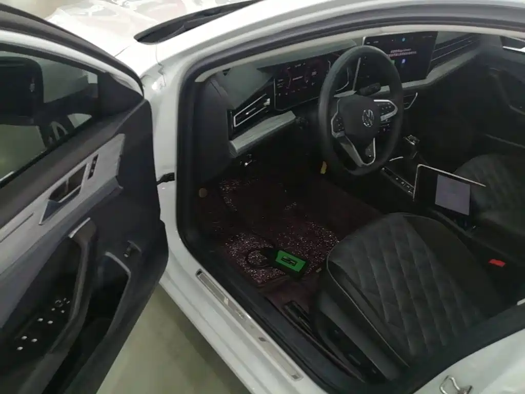Volkswagen Sagitar, миниатюра 16