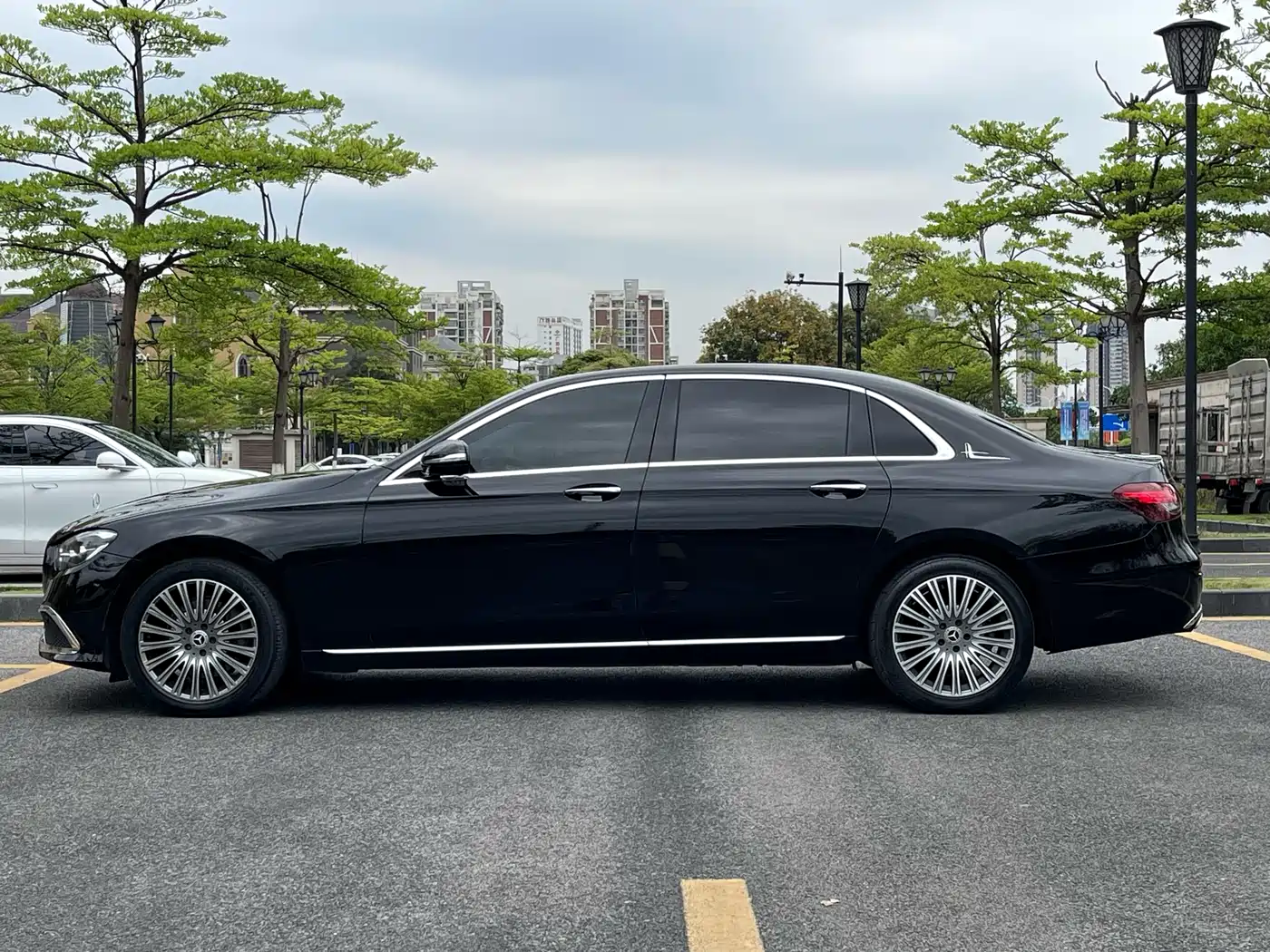 Mercedes-Benz E-Class 2018 E 200 L фото 7