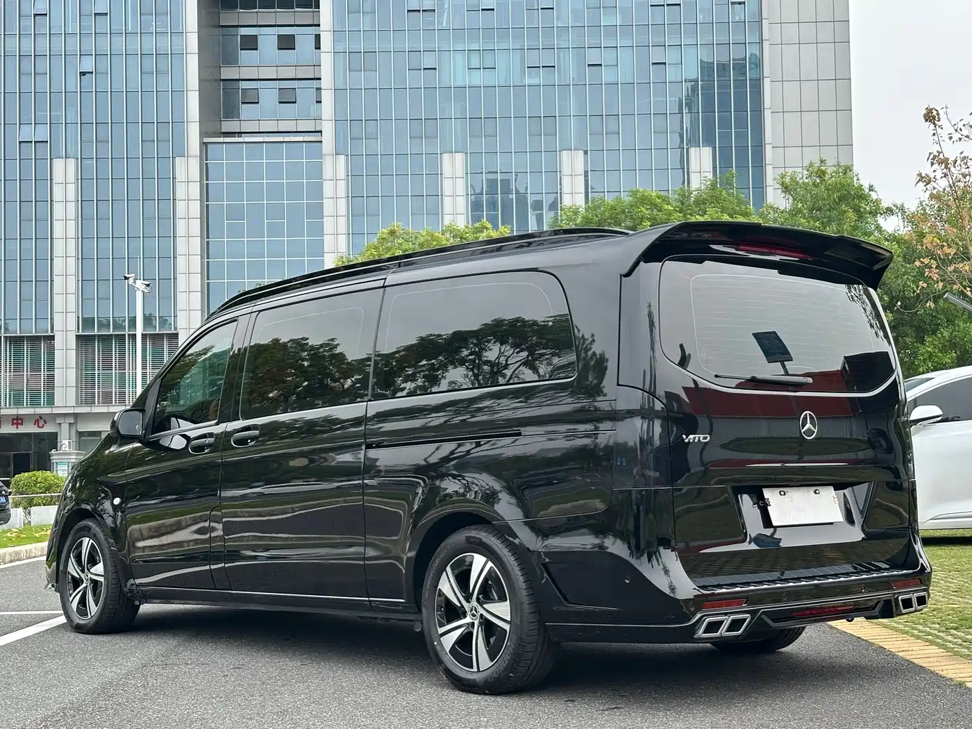 MERCEDES-BENZ VITO