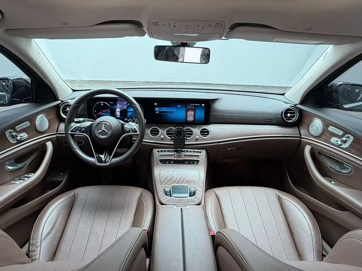 Mercedes-Benz E-Class 2023 E 300 L Luxury фото 7