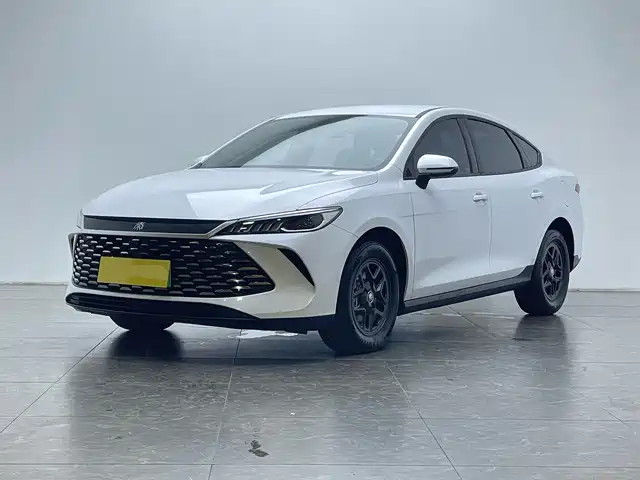 BYD Qin PLUS DM-i, система помощи водителю, 55KM, Лидер