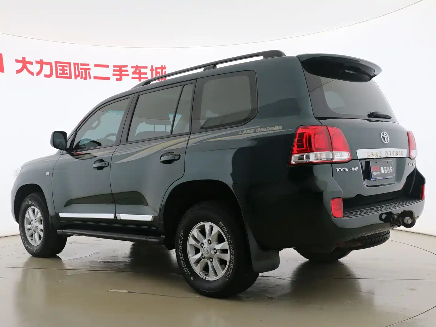 Toyota Land Cruiser 2010 Model 4.0L Automatic VX фото 24