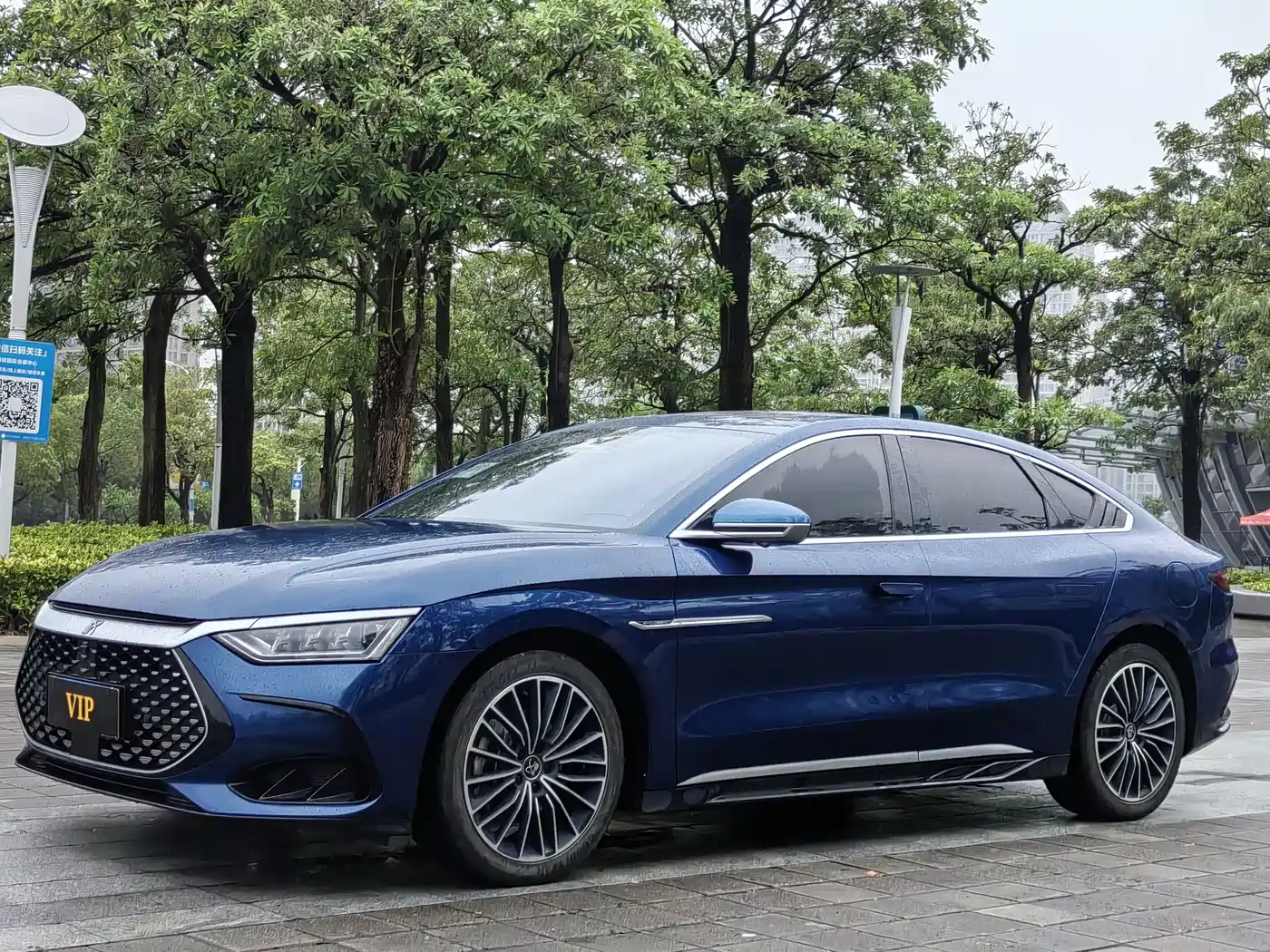 BYD Han 2023 DM-i Champion Edition 121KM Premium