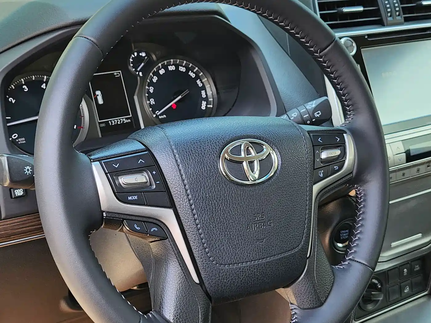 Toyota Prado 2018 3.5L Automatic TX-L Rear-mounted Spare Tire фото 7