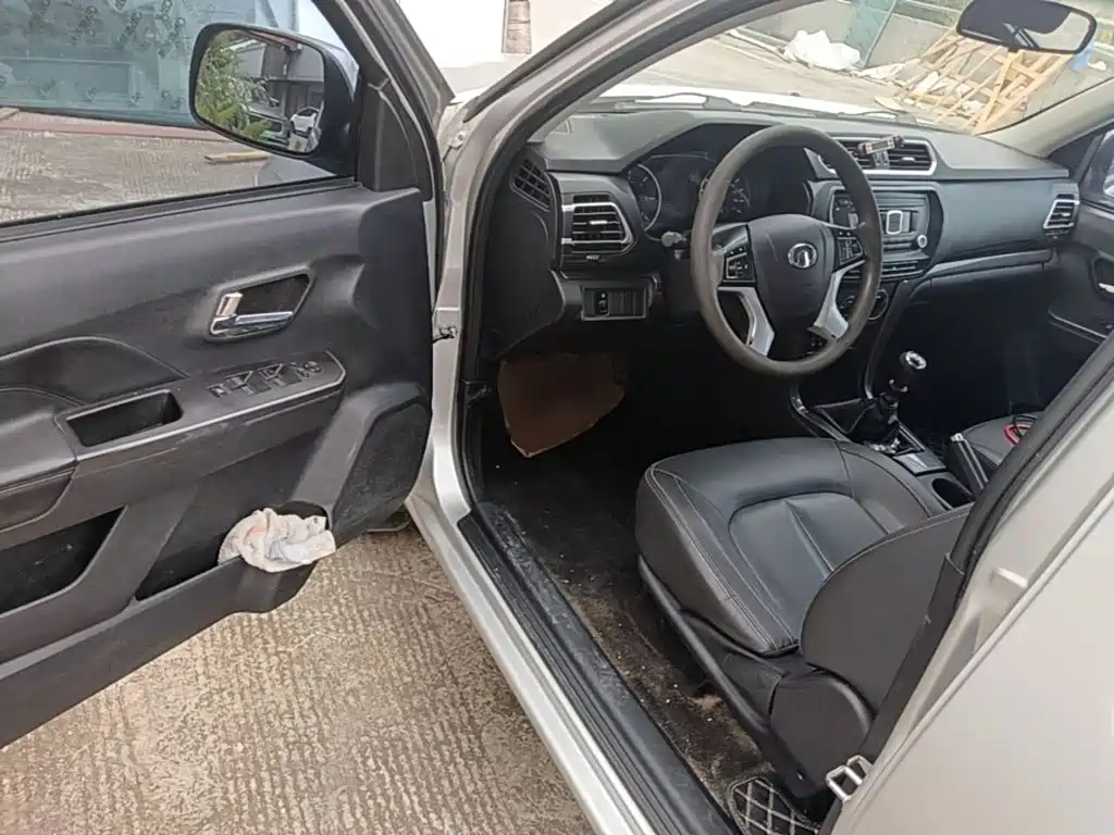 Great Wall Fengjun 5 2022 2021 Model 2.0T Diesel 2WD Super Value Large Double Cab China VI GW4D20M