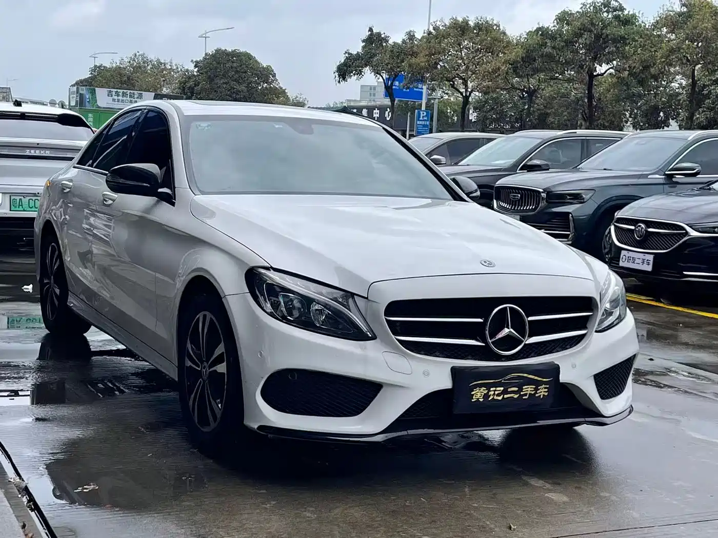 Mercedes-Benz C-Class 2017 Facelift C 200 Sport Edition фото 3