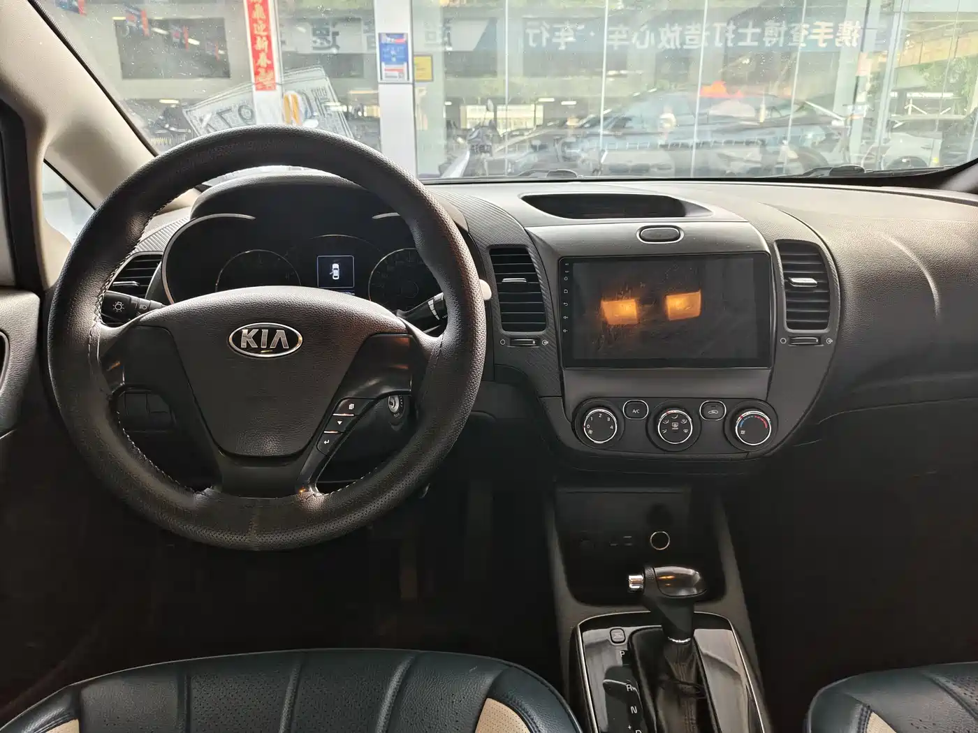 Kia K3 2016 1.6L Automatic GLS фото 9