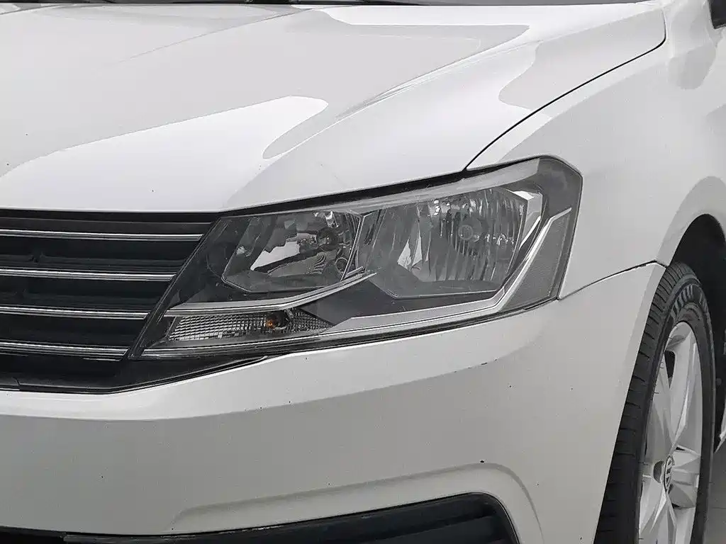 Photo 7 - Volkswagen Lavida