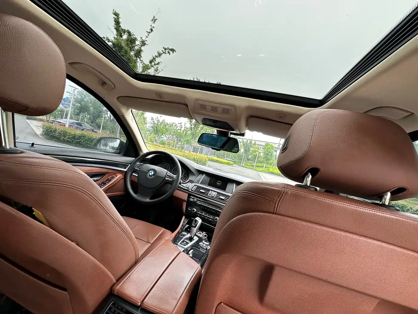 BMW 5 Series 2014 520Li Elegance фото 11