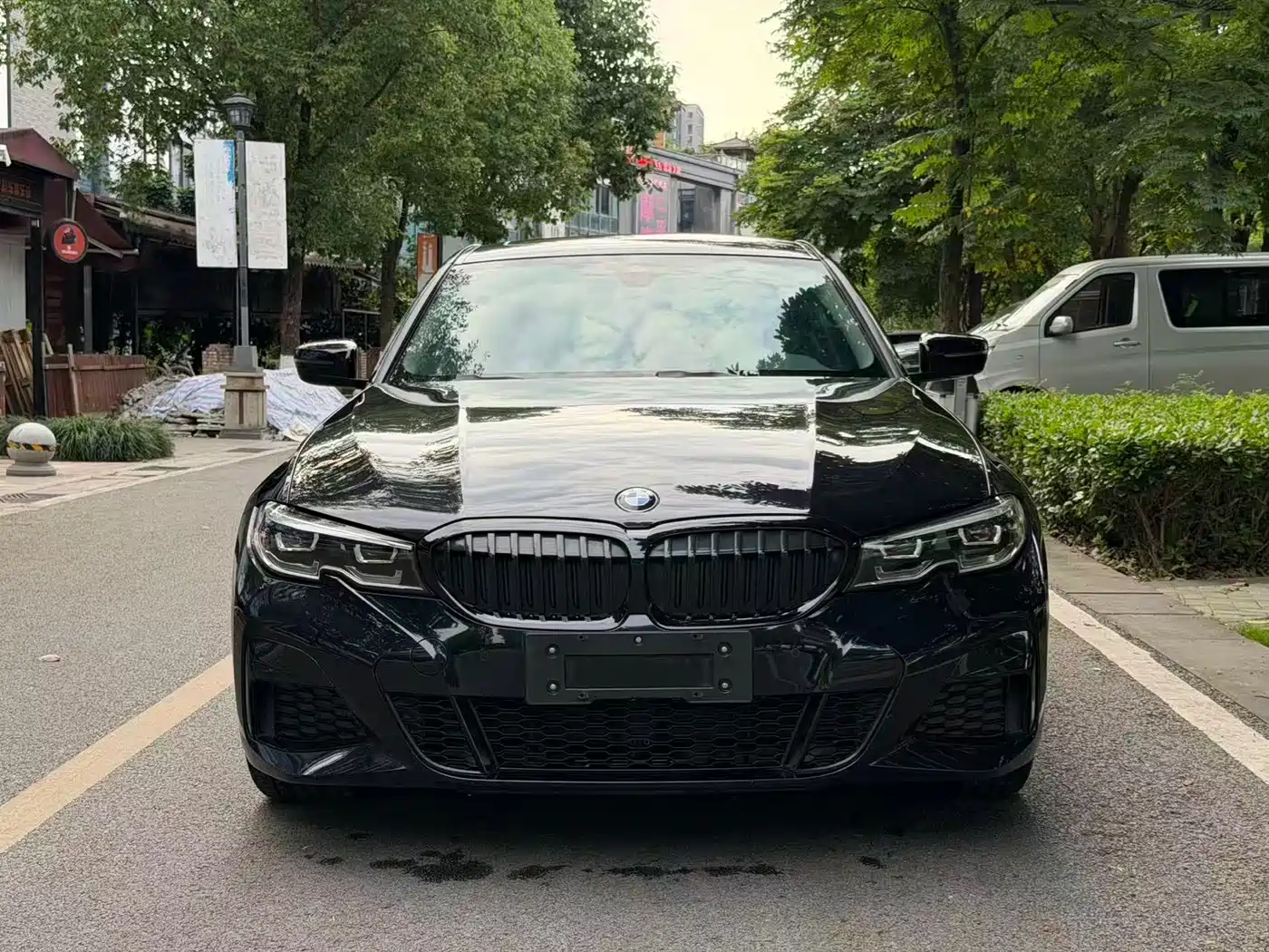 BMW 3-SERIES