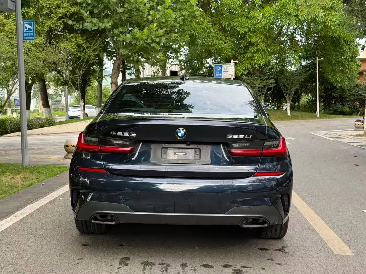 BMW 3-SERIES