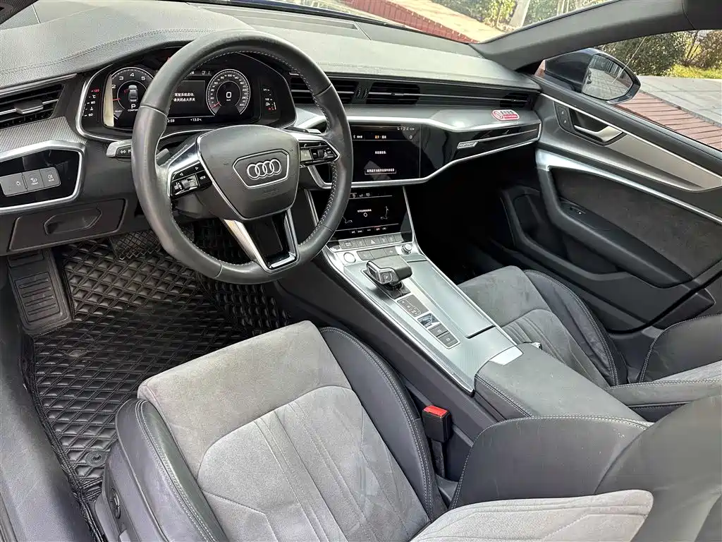 Audi A6L 2019 40 TFSI Luxury Dynamic фото 9