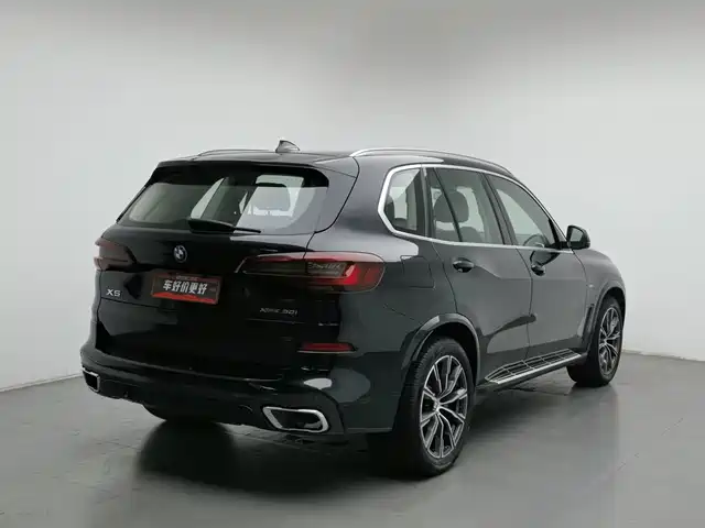 BMW X5 (Import) 2021 xDrive30i M Sport Package — фото 2