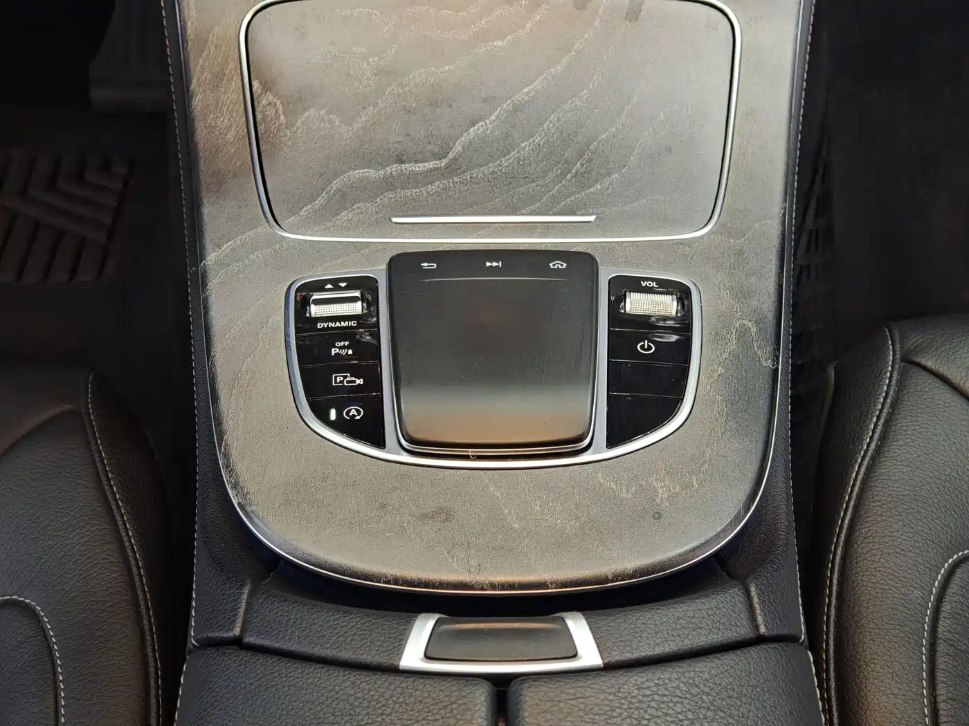 Mercedes-Benz CLS 2018 CLS 300 Dynamic фото 19